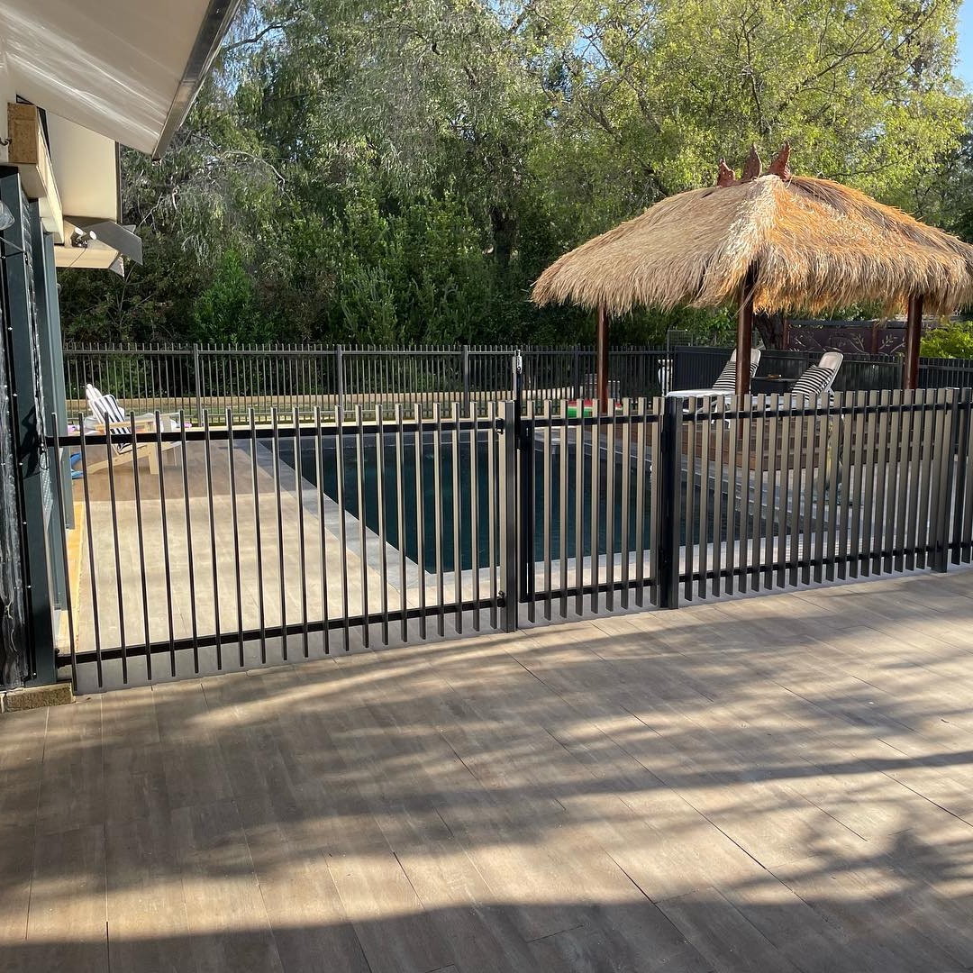aluminium blade fence Galaxy Fence pool fence